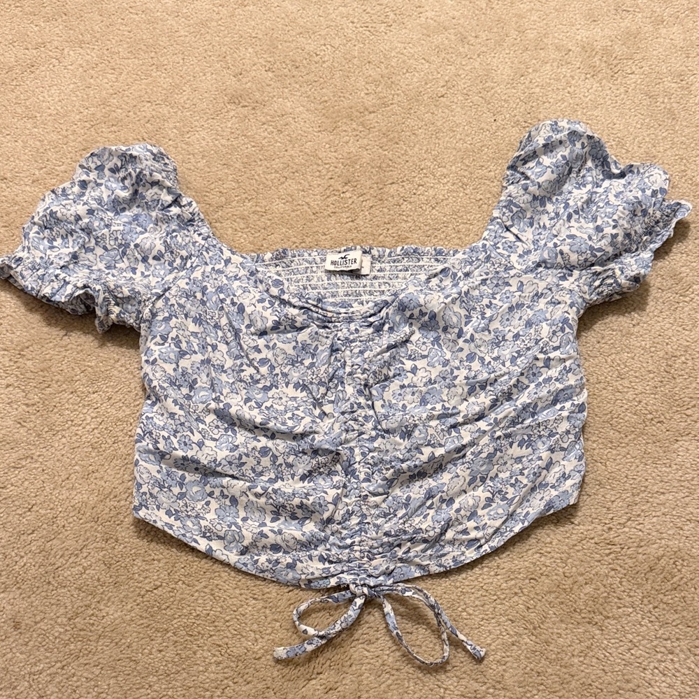 Floral Blue Puff Sleeve Top